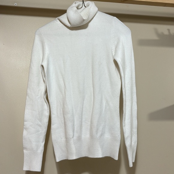 FRENCH CONNECTION white turtle neck sweater. - Picture 2 of 6